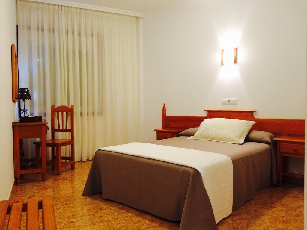 Hostal Eden A Revolta Rum bild